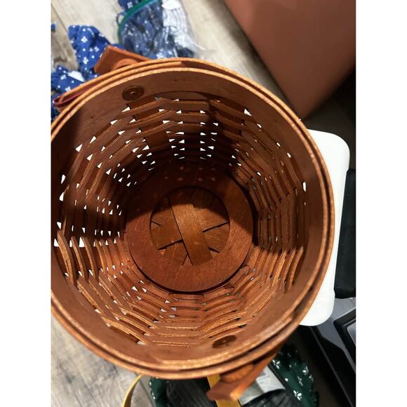 2 Longaberger Cinnamon Work Baskets 5"‎ and Protectors New with tags - Picture 6 of 7
